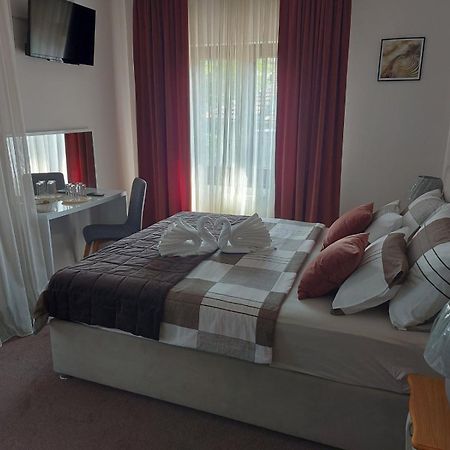Bed & Breakfast Sjaj SJJ Esterno foto